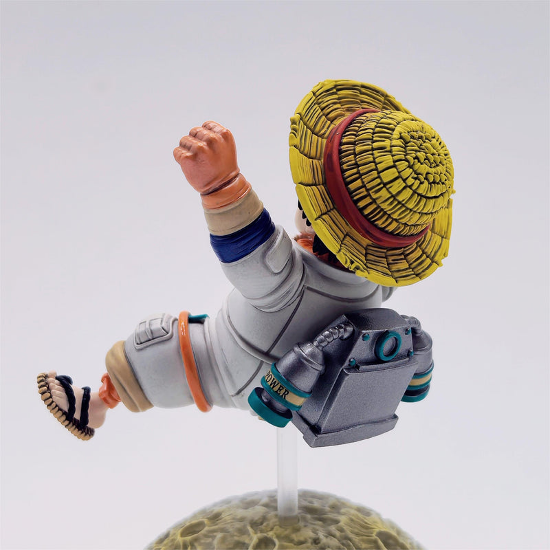 Title Page 002 Astronaut Luffy - ONE PIECE - Yz Studios [IN STOCK]